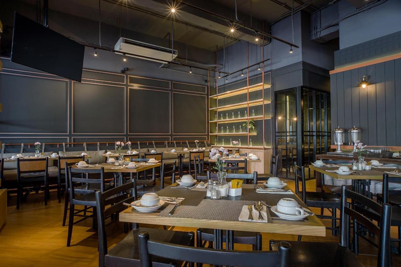 Artotel Ts Suites Surabaya Eksteriør billede
